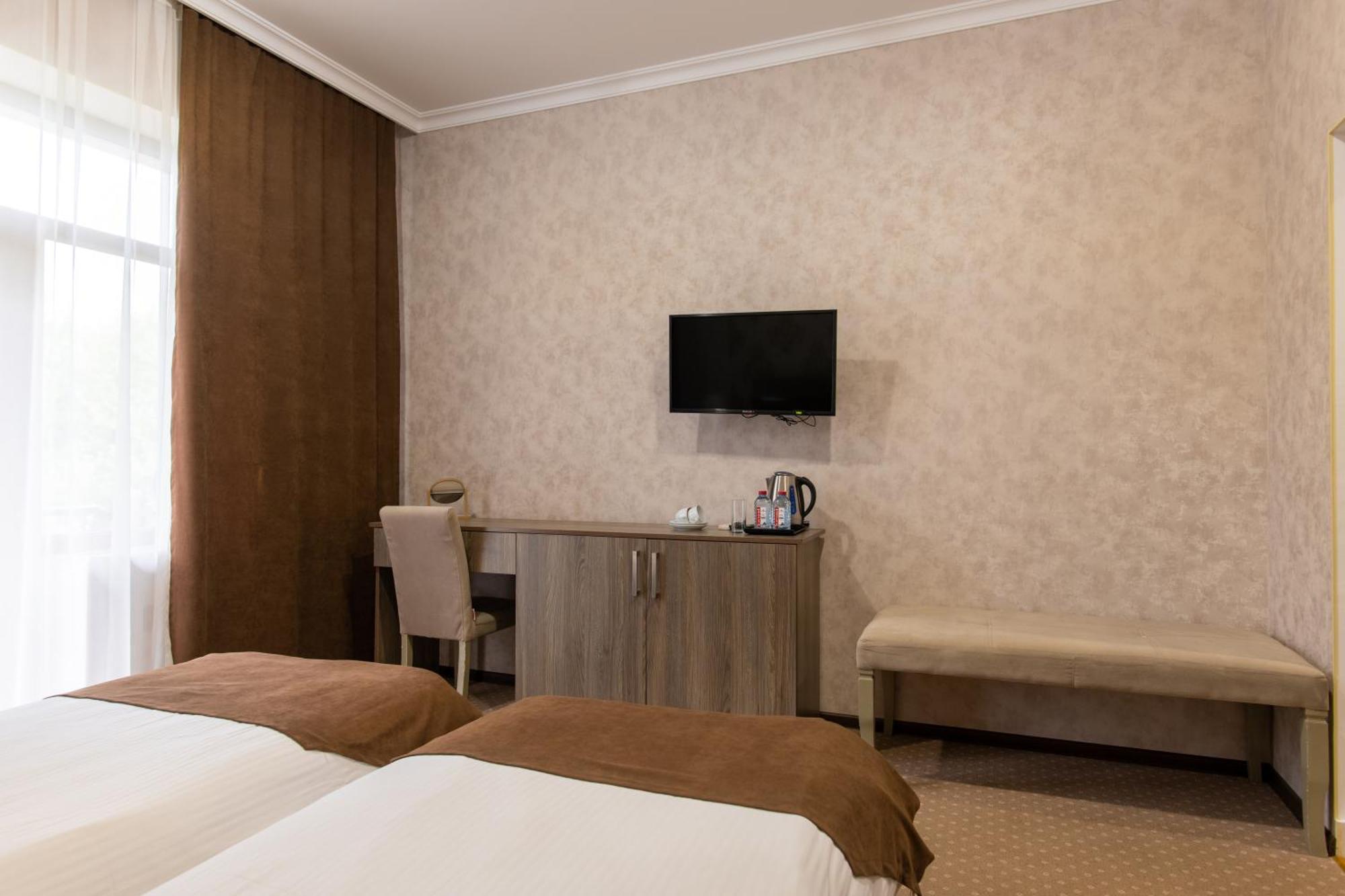 Hirkan Park Hotel Lenkeran Dış mekan fotoğraf